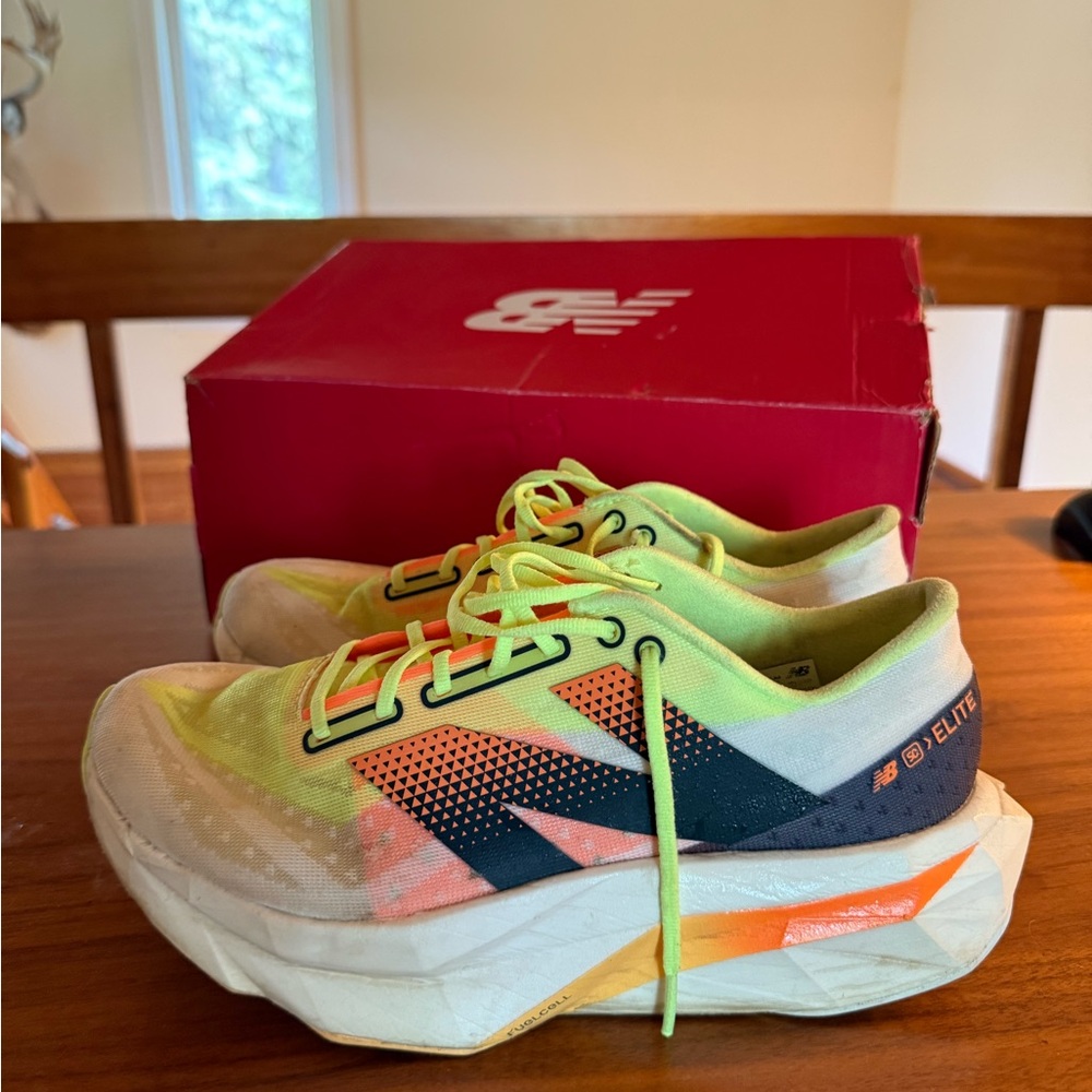 New Balance FuelCell Supercomp Elite v4